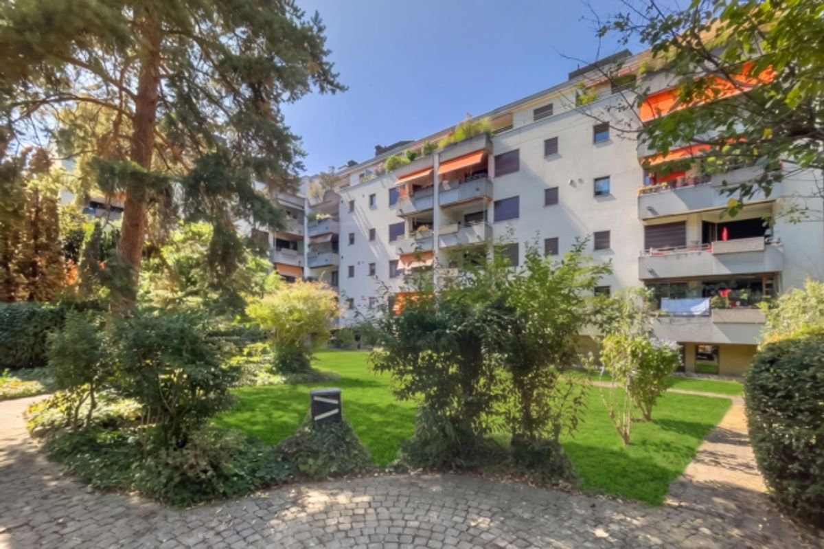 Neu Renovierte 2.5-Zi. Wohnung beim Messeplatz Basel - 1