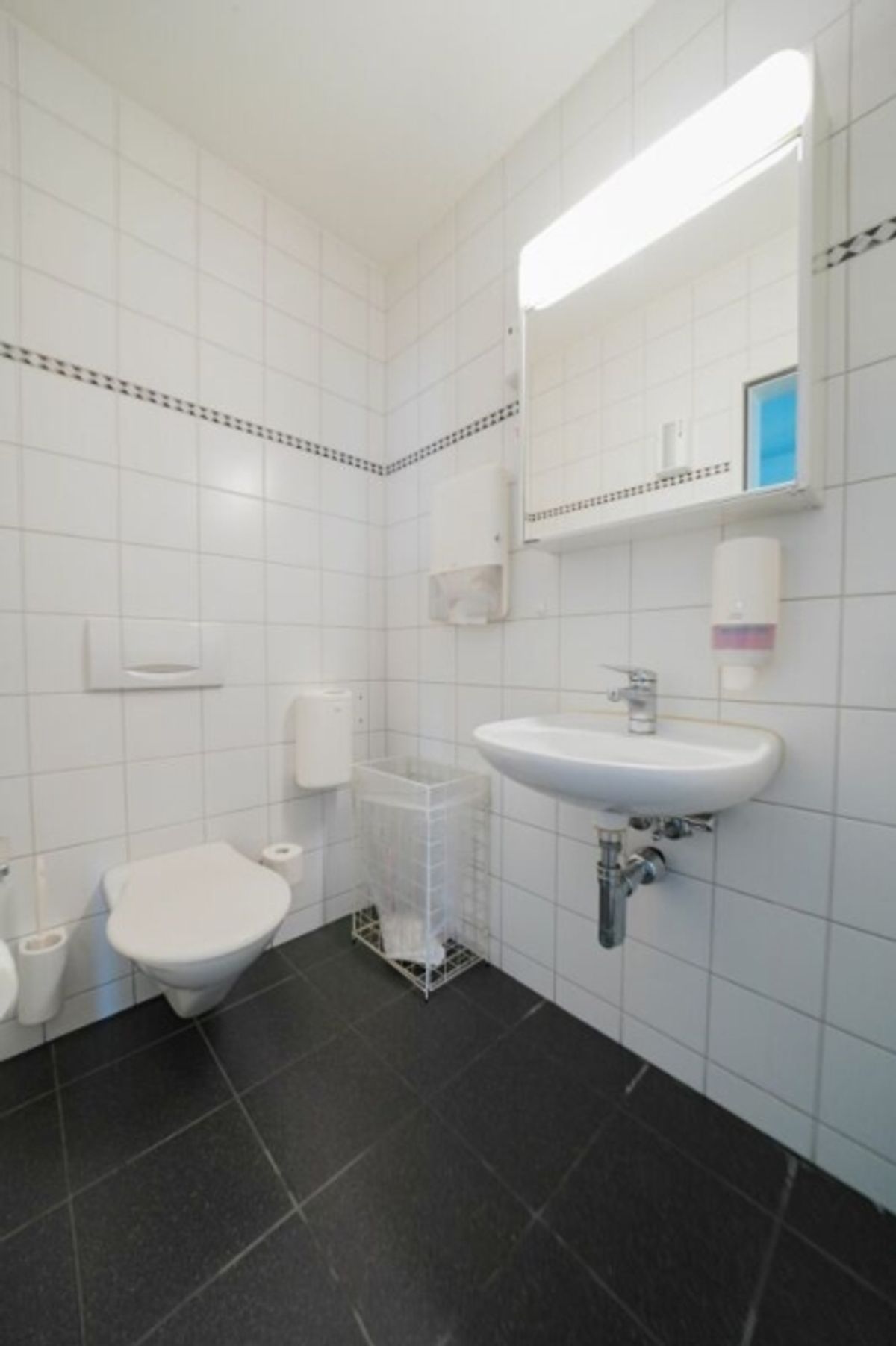 Attraktive Büroflächen am Sonnenplatz 6 - zentral, flexibel, bezugsbereit - 6