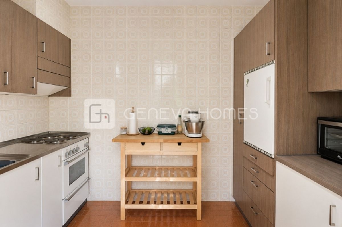 Helles Studio im 6. Stock in Champel - 4