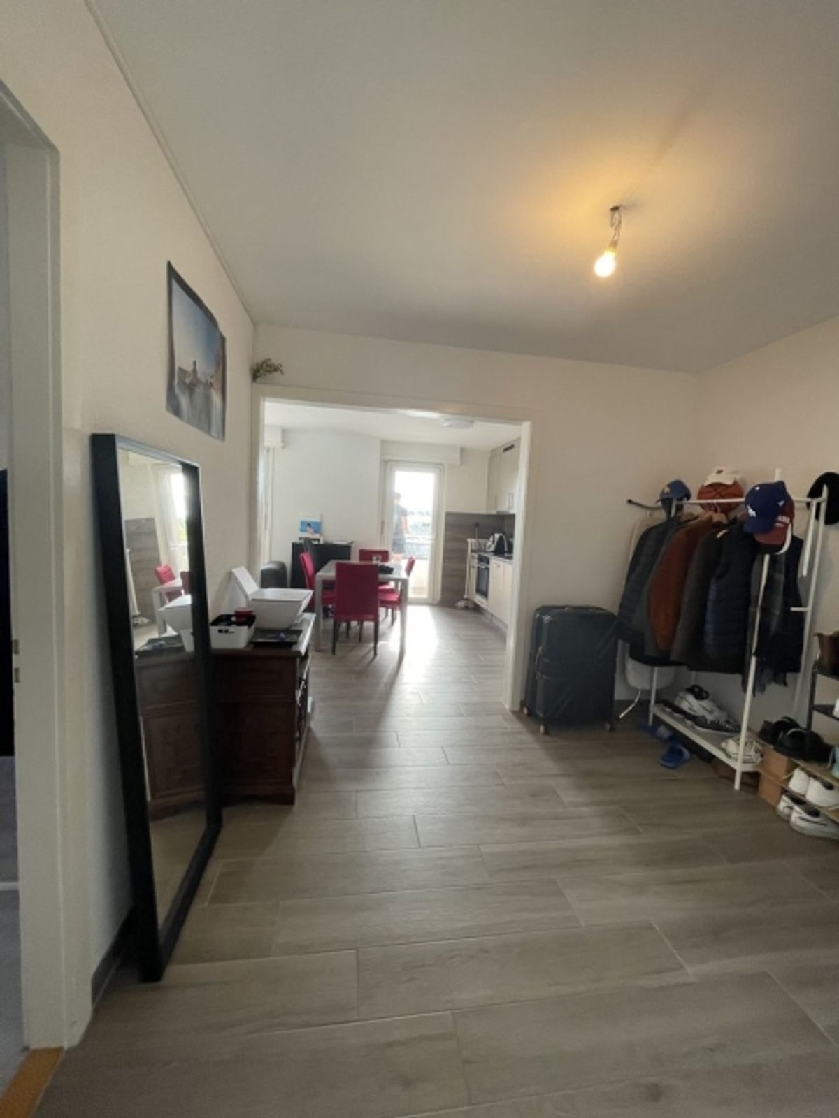 3,5-Zimmer-Wohnung im 4. Stock – CHAVANNES-RENENS - 2