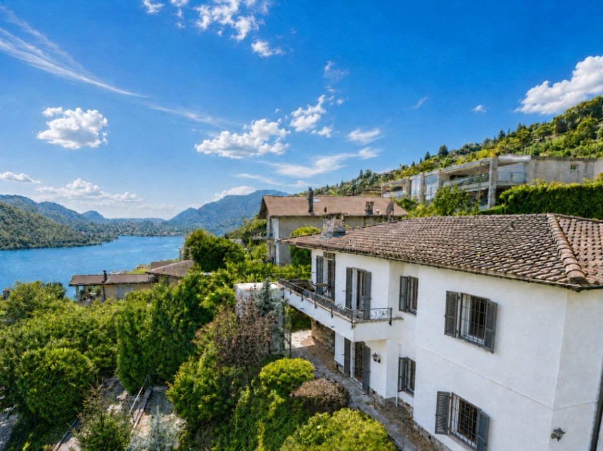Villa mit Panoramablick auf den Luganersee in Morcote - 1