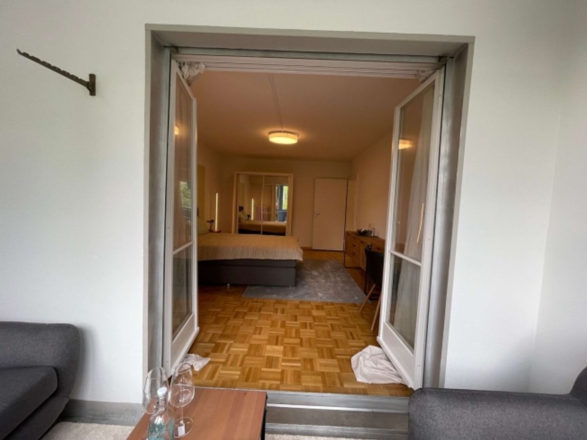Furnished room in modernised apartment in a top location - 8