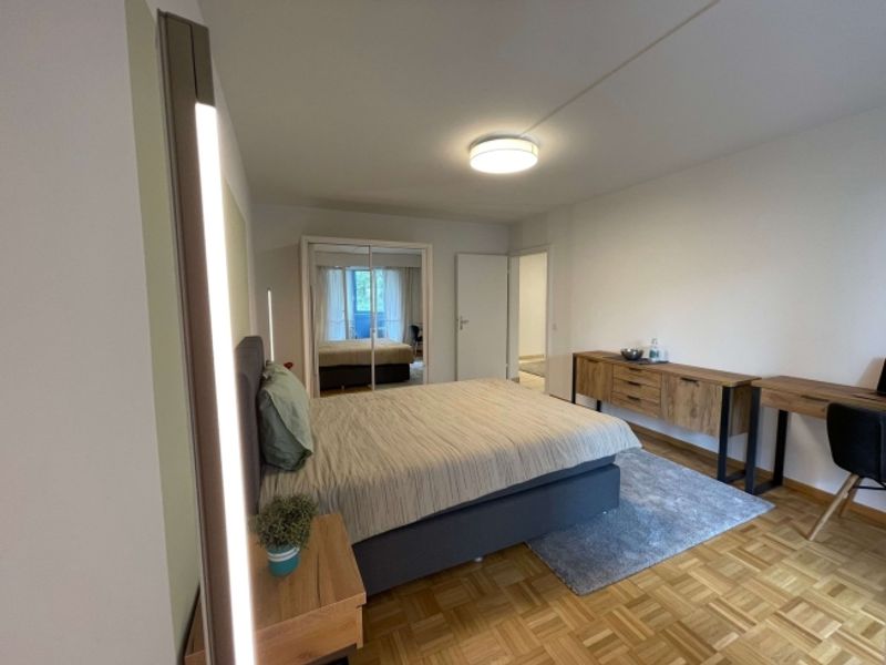 Furnished room in modernised apartment in a top location - 5