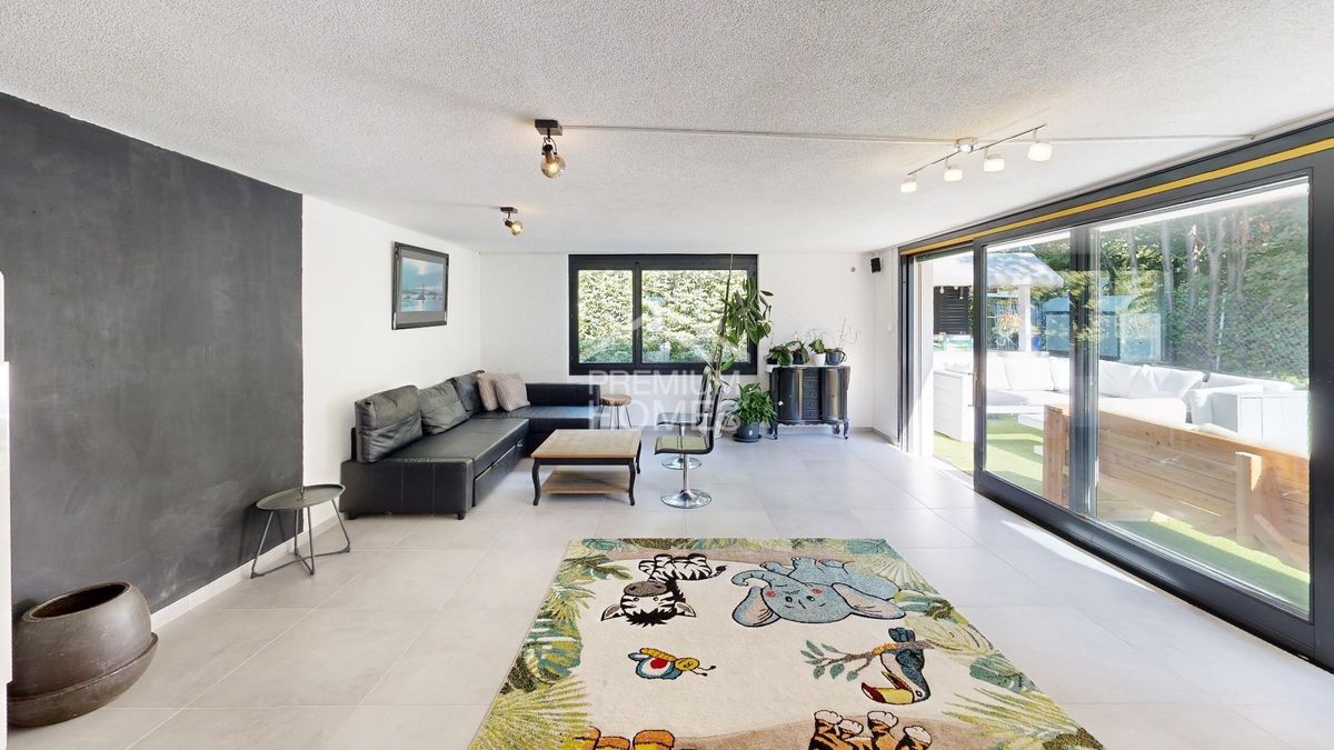 Luxus Aussicht und Privatsphäre mit vielen Extras - 4