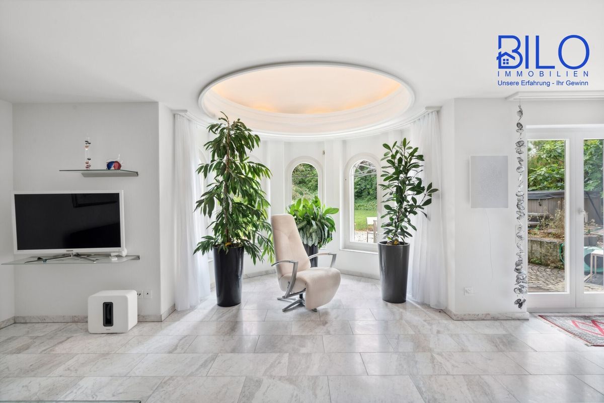 Exklusive Villa an exponierter Lage mit Seesicht trifft erlesenes Wohnambiente - 10