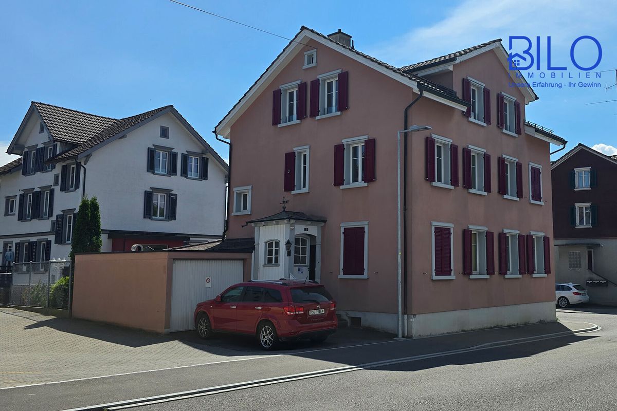 Wohnhaus mit vielfältigen Möglichkeiten
in TOP-Zustand - 2