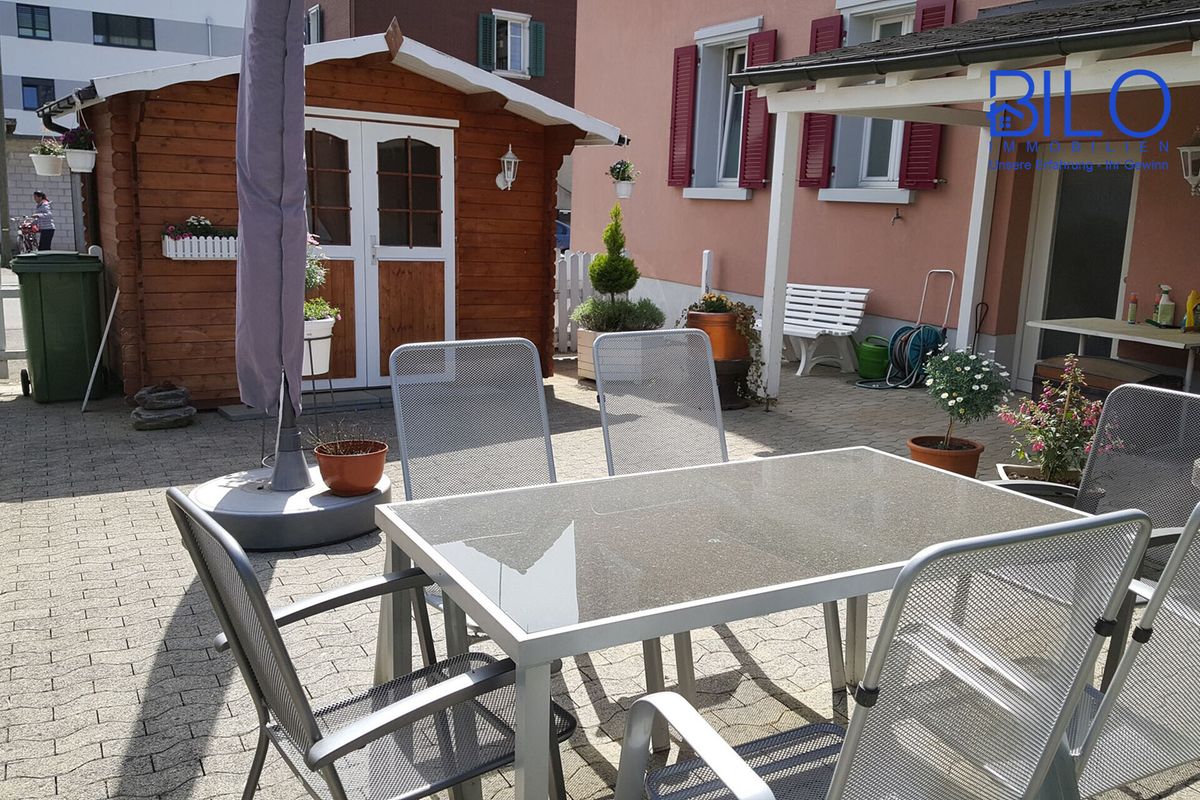Wohnhaus mit vielfältigen Möglichkeiten
in TOP-Zustand - 3