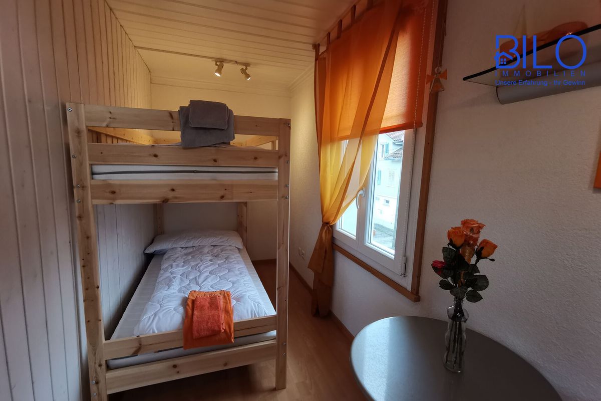 Wohnhaus mit vielfältigen Möglichkeiten
in TOP-Zustand - 27
