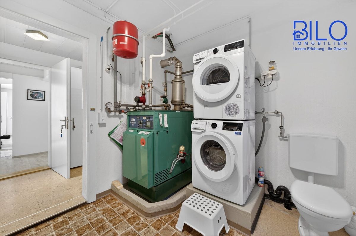 Mehrgenerationen Wohnhaus mit 2'065 m2 Umschwung - 38