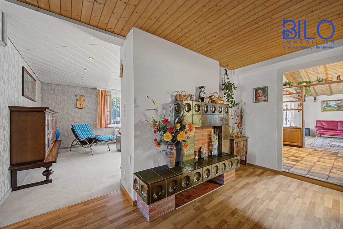 Charaktervolles Einfamilienhaus mit Einliegerwohnung auf einmaligem 1'670 m² Grundstück - 4