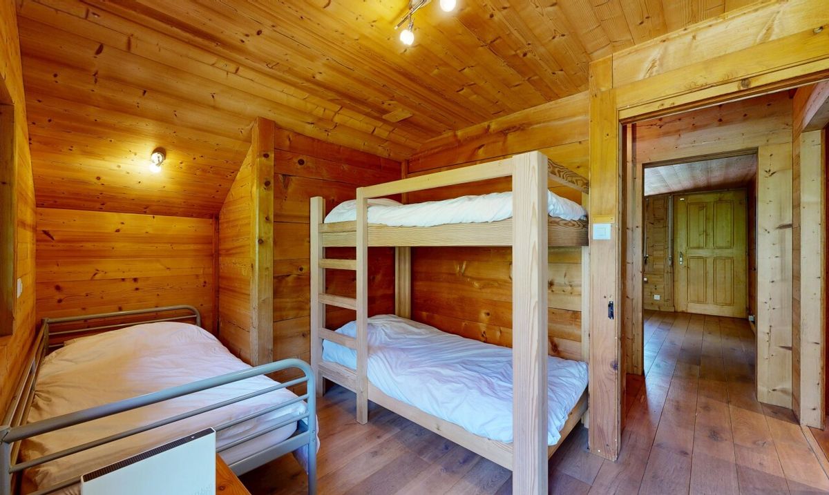 Charming family chalet with panoramic views in Val-d’Illiez - 9