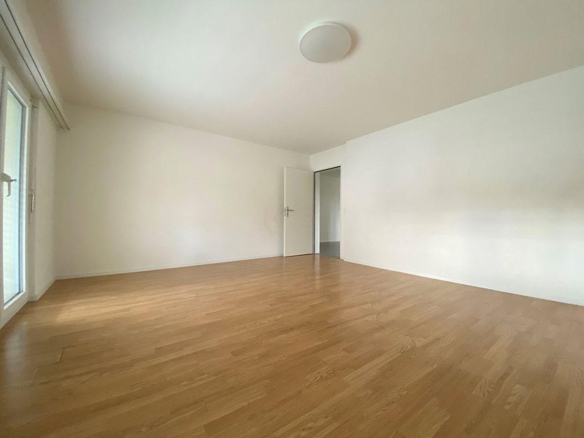 Helle 3-Zimmer-Wohnung mit sonnigem Balkon! - 3
