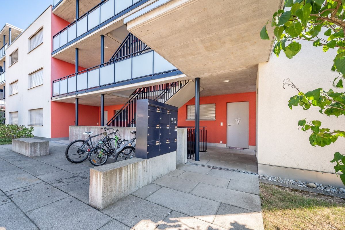 Traumhafte Attika-Wohnung mit grosszügiger Terrasse! - 0