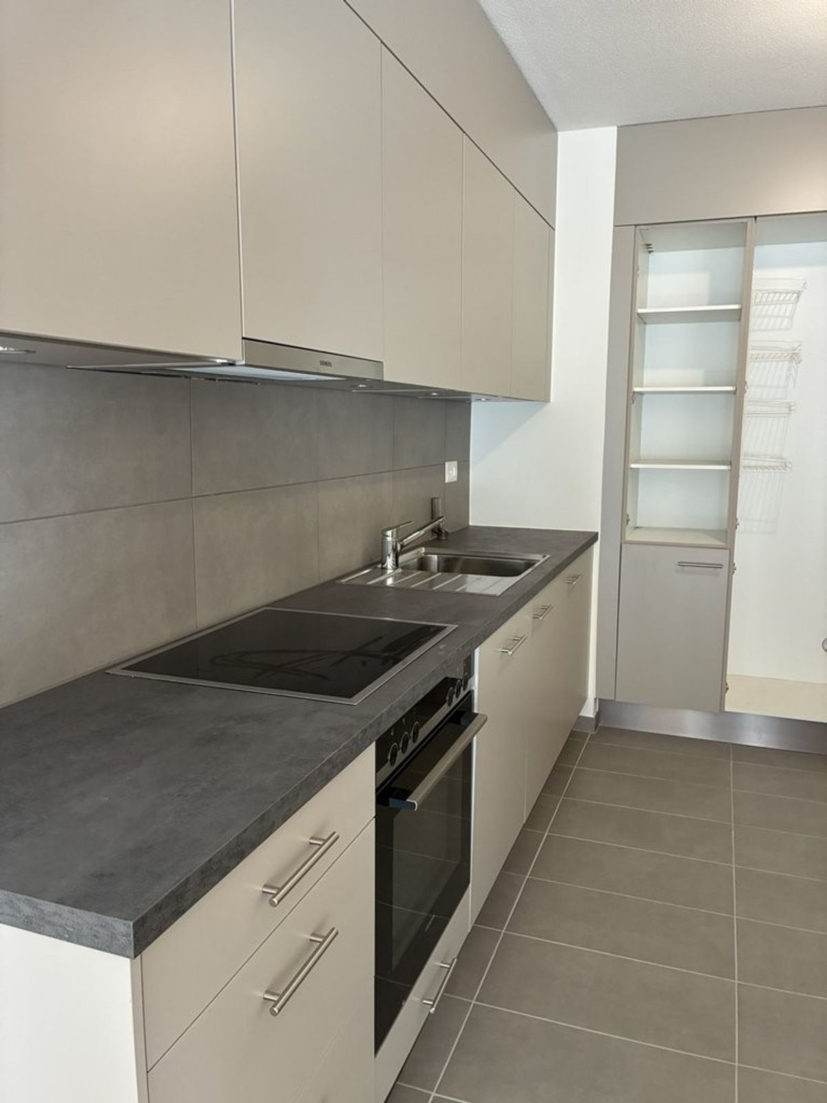 4 pièces de 105 m2 en face de la Gare Cornavin - 4