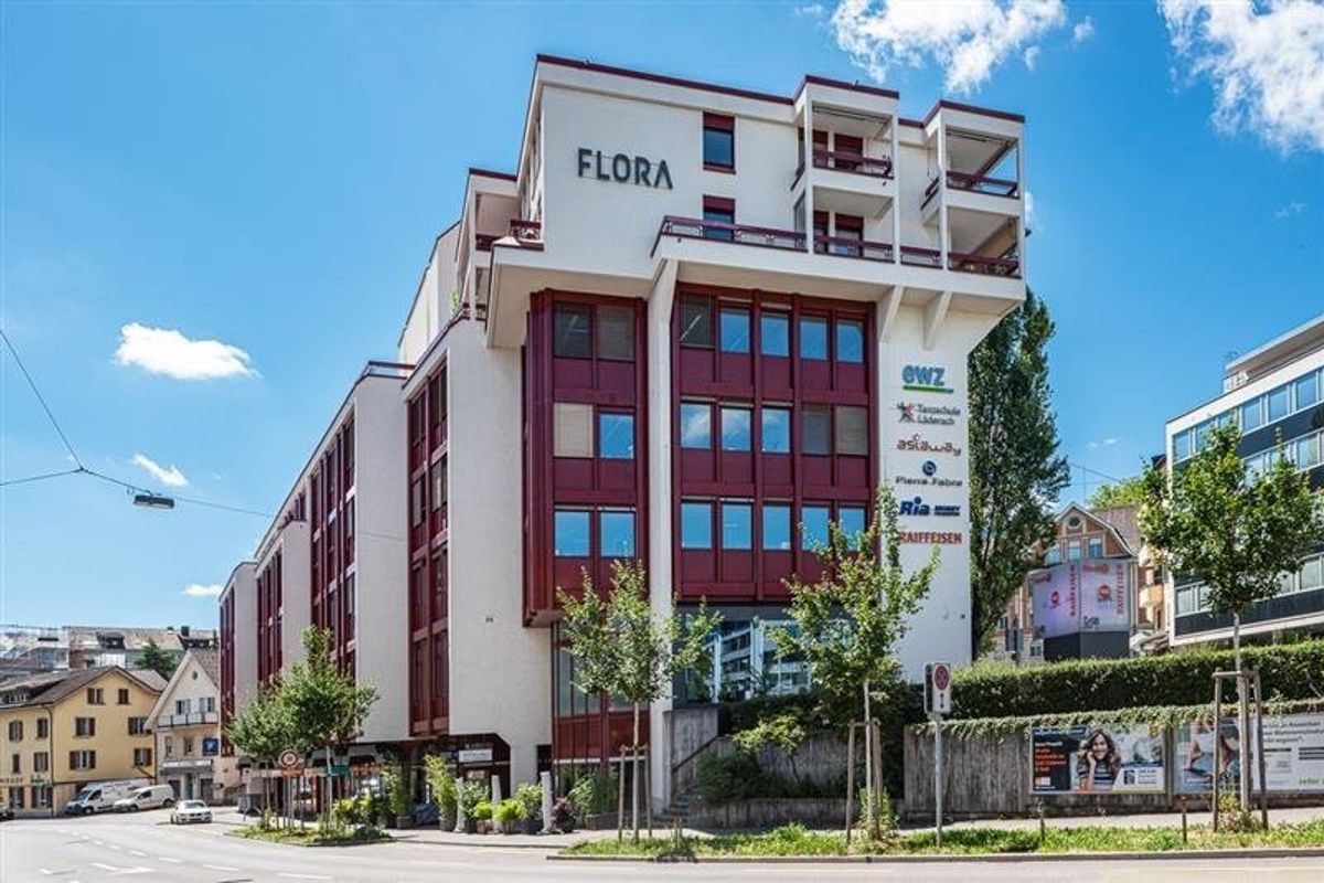 Parkhaus Flora - Einstellplätze Nähe Bahnhof Oerlikon zu vermieten - 0