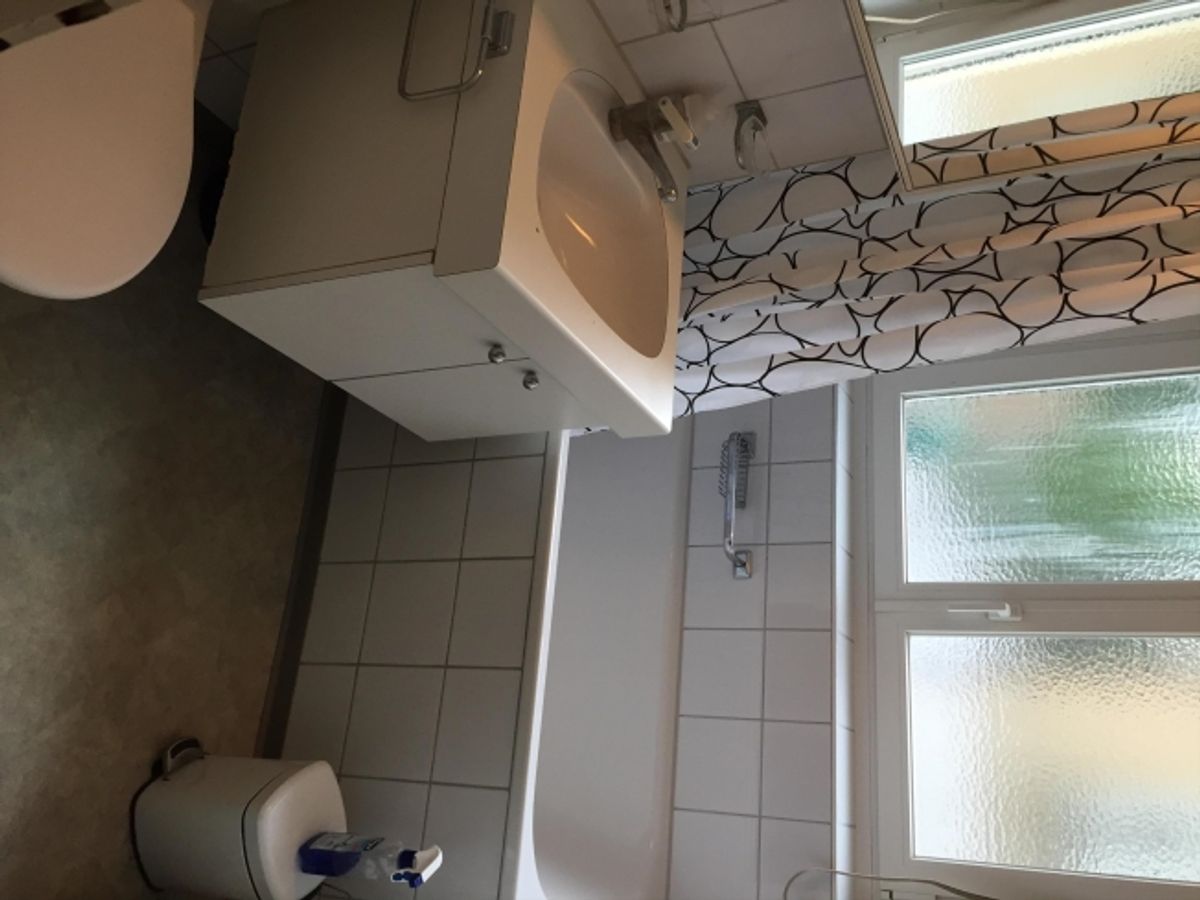 Zentrale 2.5 Zimmer Wohnung - 3