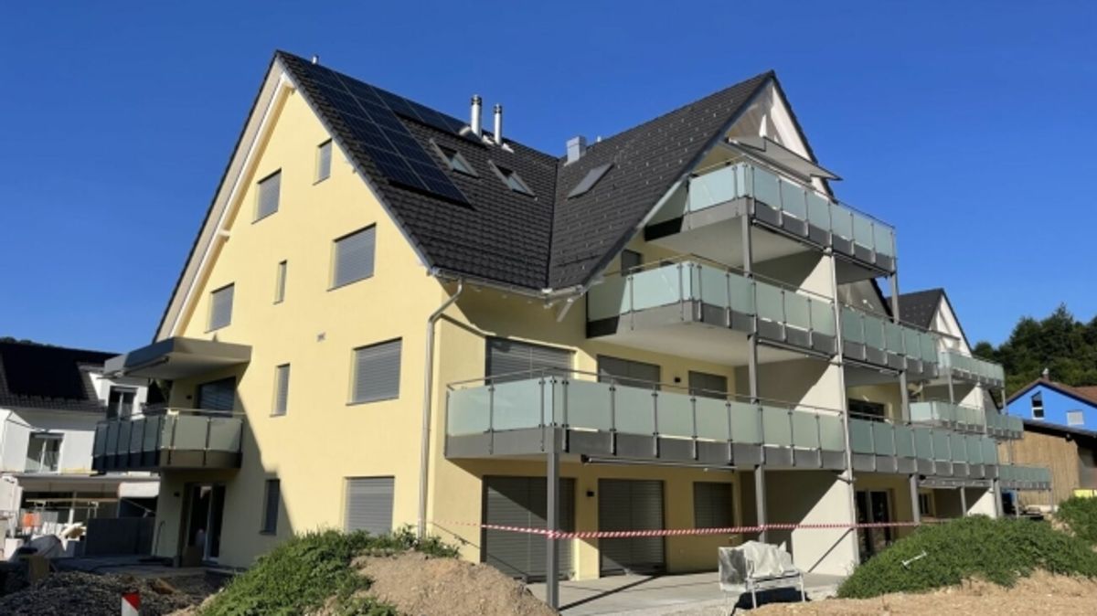 ERSTBEZUG IN MODERNEM NEUBAU - 0
