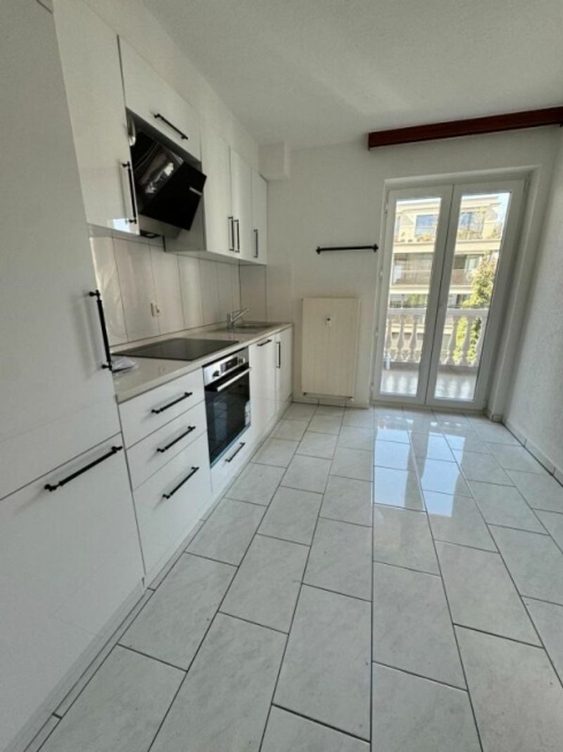 Helle 3.5-Zimmerwohnung in zentraler Lage am Luzernerring - 4