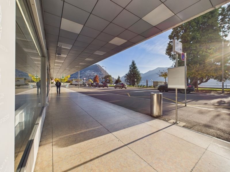 Eccellente locale commerciale nel cuore di Lugano, Canton Ticino - 11