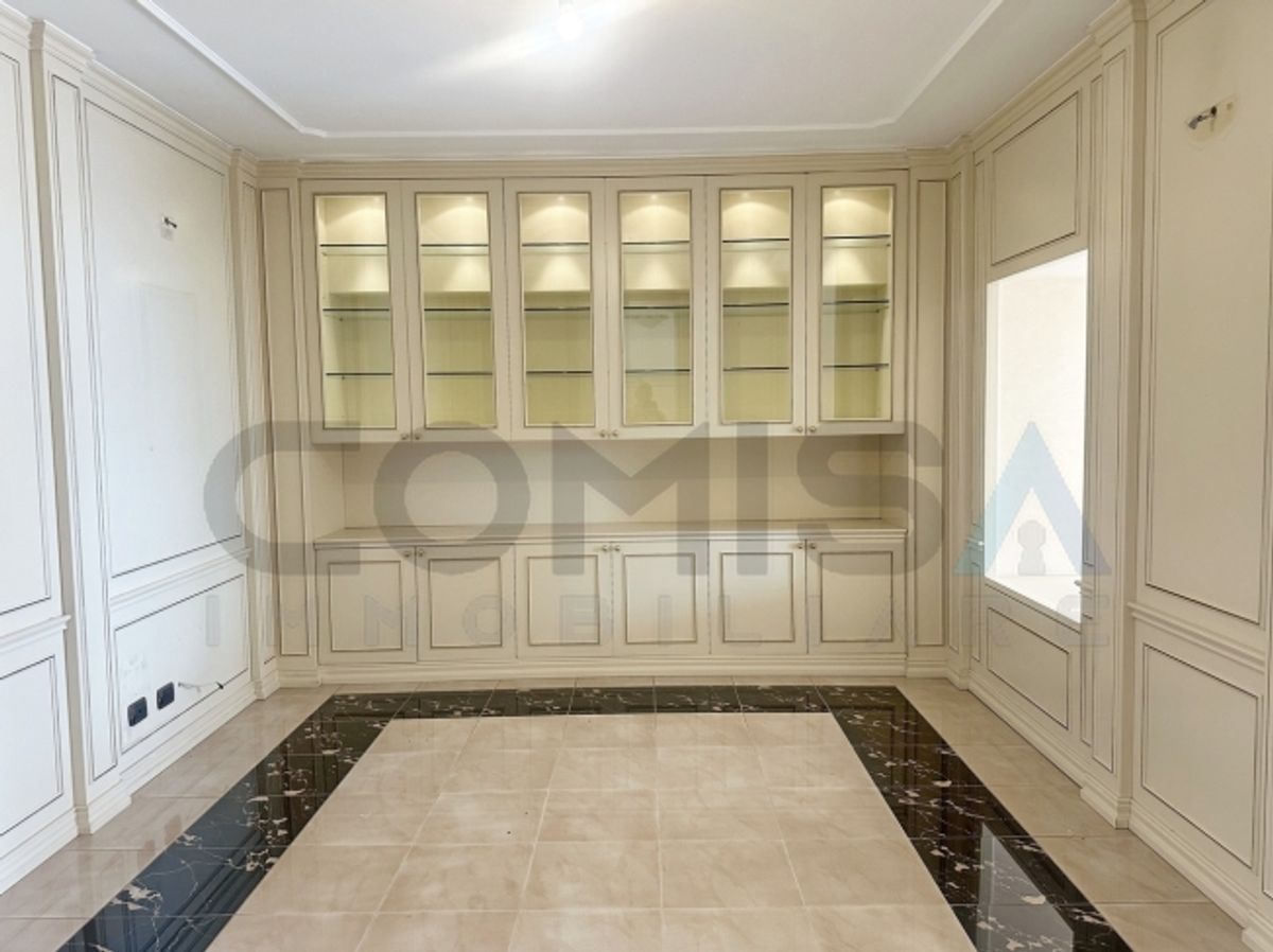 CASTAGNOLA 
Exklusive 4,5-Zimmer-Wohnung, 2-Zimmer-Studio und Garten - 4