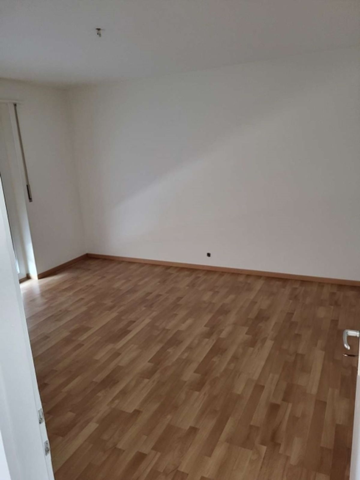 2-Zimmer-Wohnung im 8. Stock - 2
