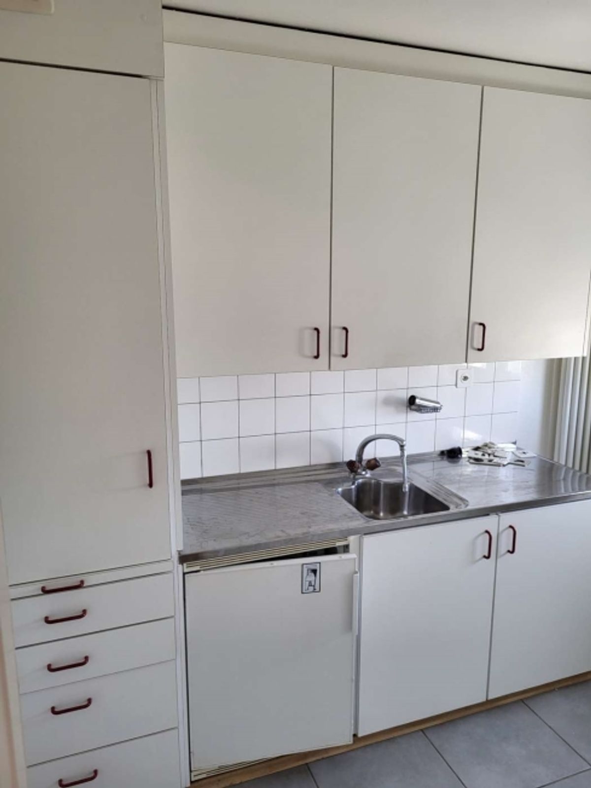 2-Zimmer-Wohnung im 8. Stock - 3