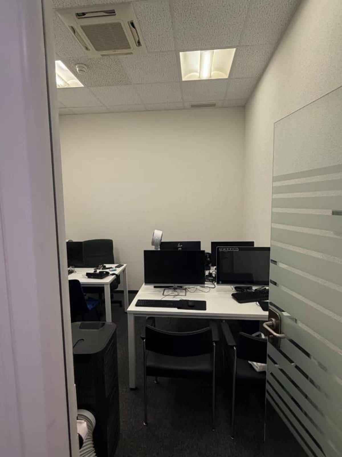 Büro - 1