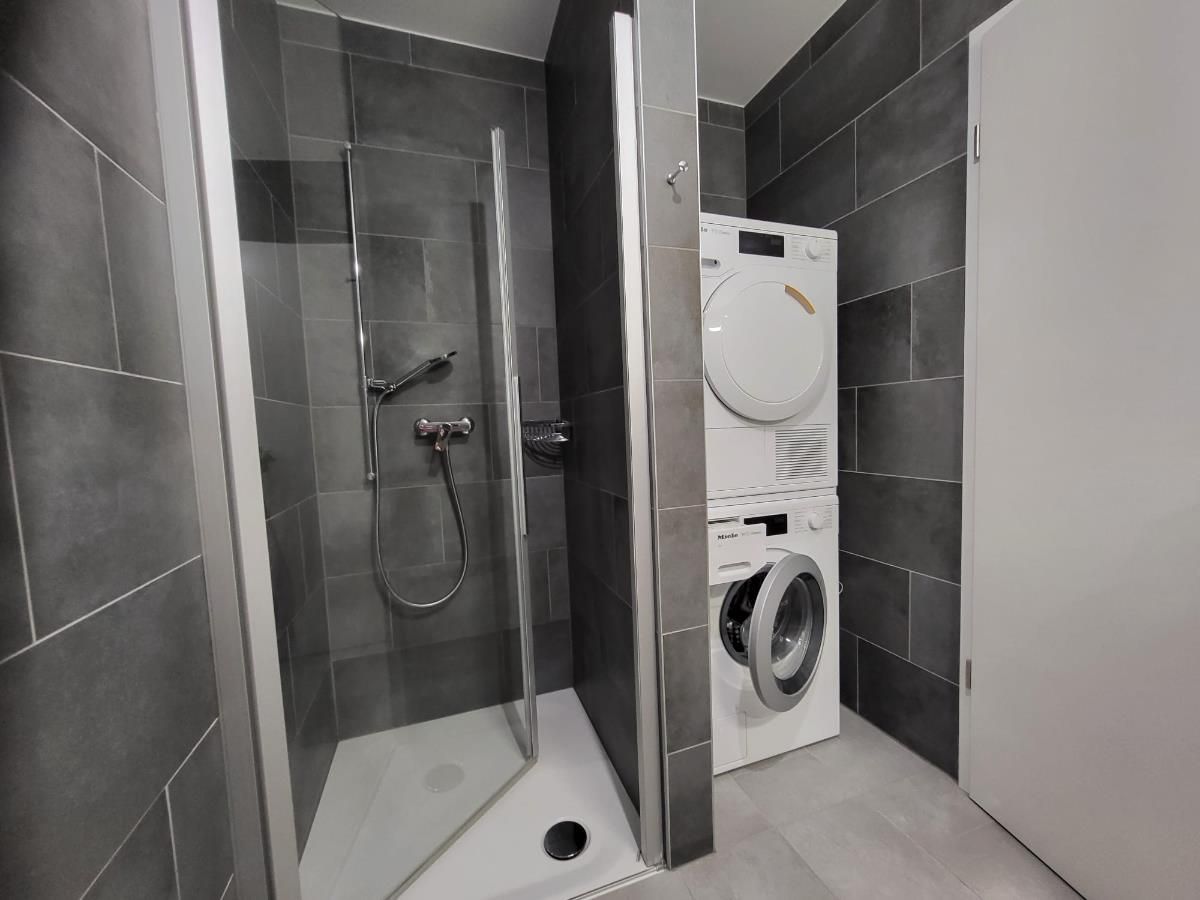 2.5 Zimmer Wohnung - 4