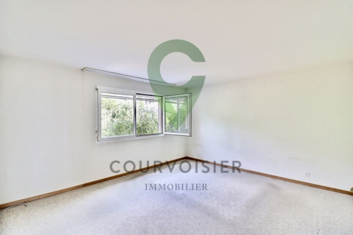 Schöne 4.5-Zimmer-Wohnung mit Seeblick und Alpenblick - 2