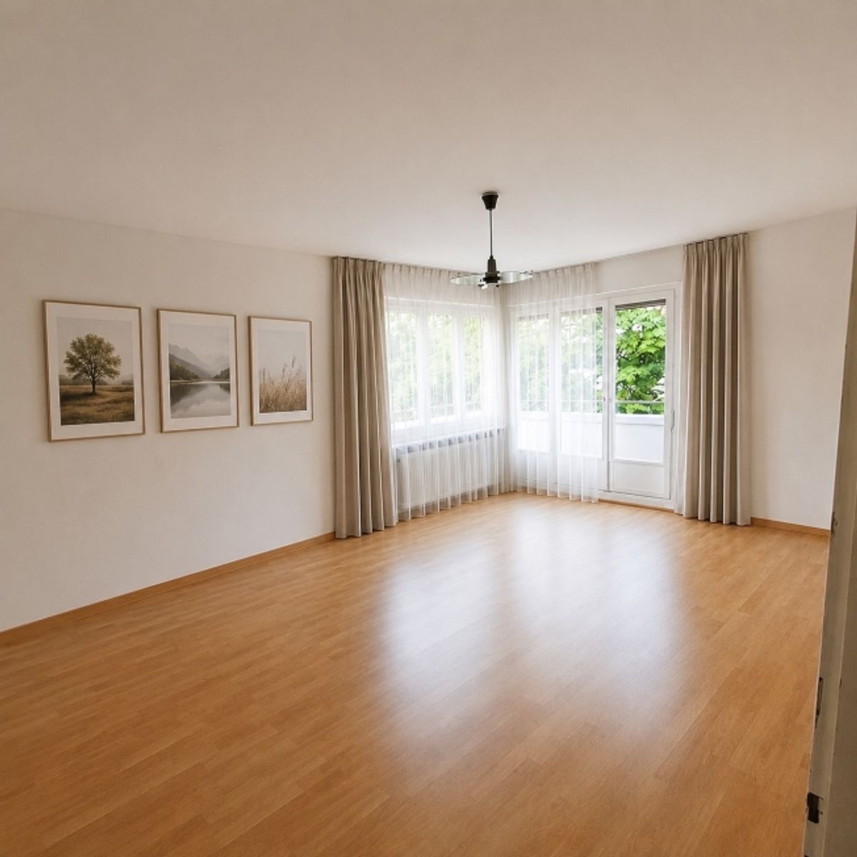 Stadtleben und Ruhe vereint Attraktive 2.5-Zimmerwohnung mit Balkon in 8003 Zürich - 1