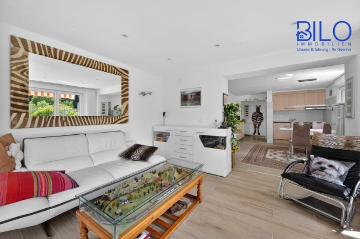 Mehrgenerationen Wohnhaus mit 2'065 m2 Umschwung - 1