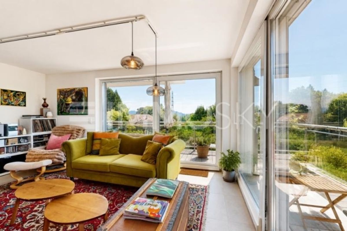 Lausanne 4,5 Zimmer mit großem Balkon und Blick auf den Wald - 1