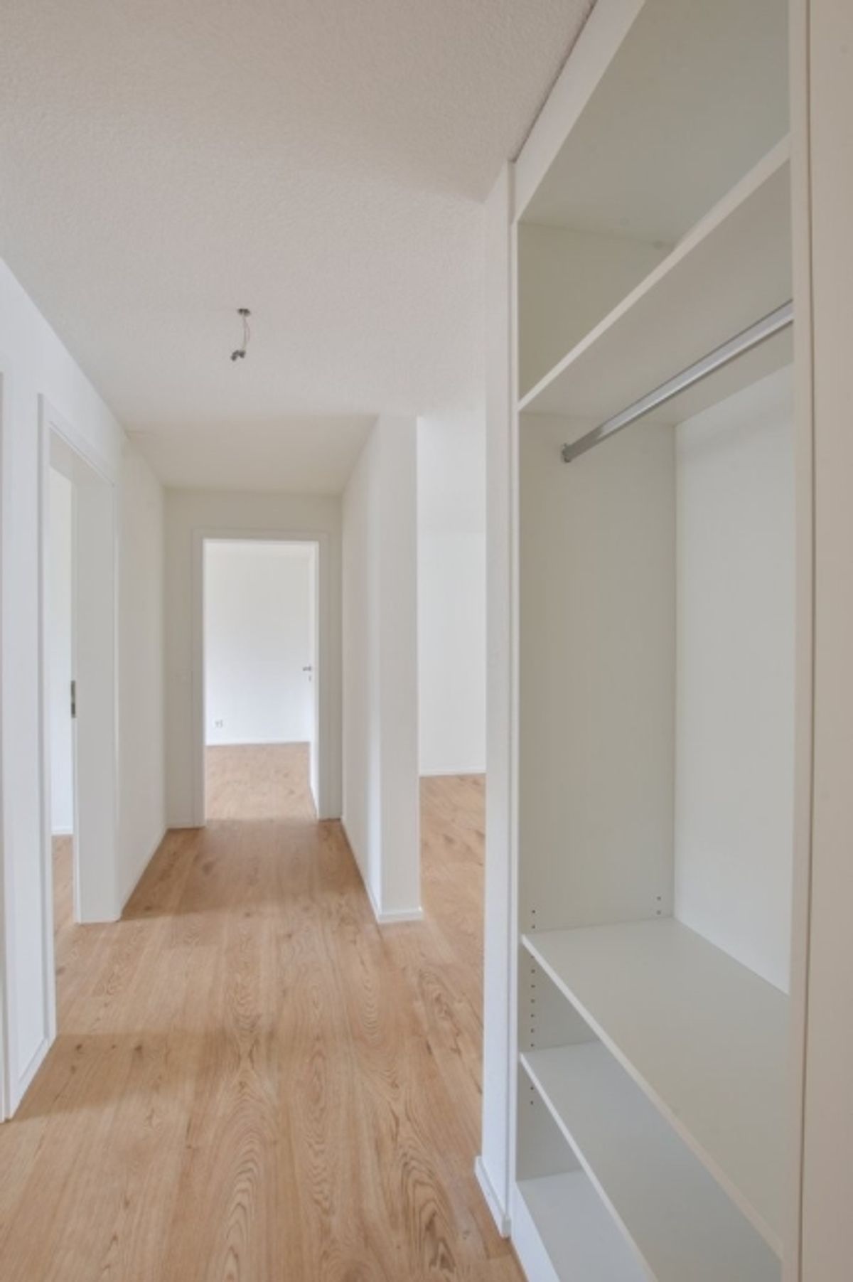 Neu sanierte 4.5-Zimmerwohnung im Erdgeschoss in Ostermundigen - 6