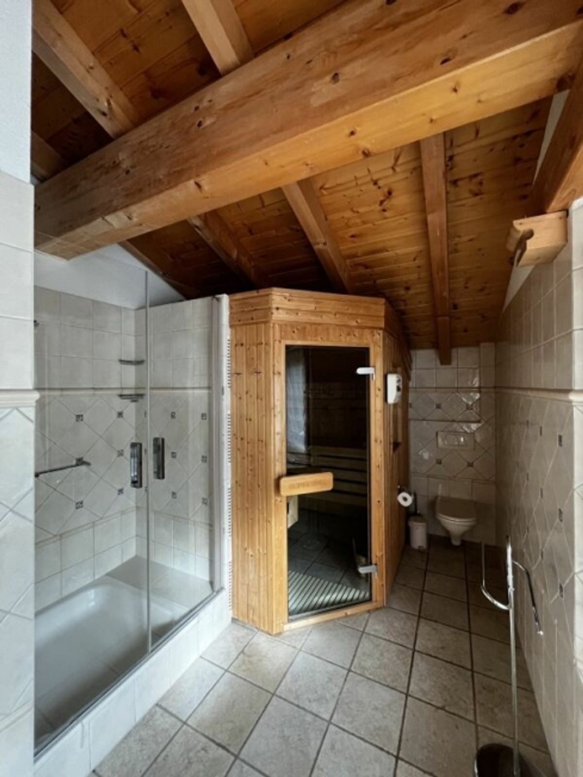 4.5-Zimmer Chalet in Crans-Montana - 8
