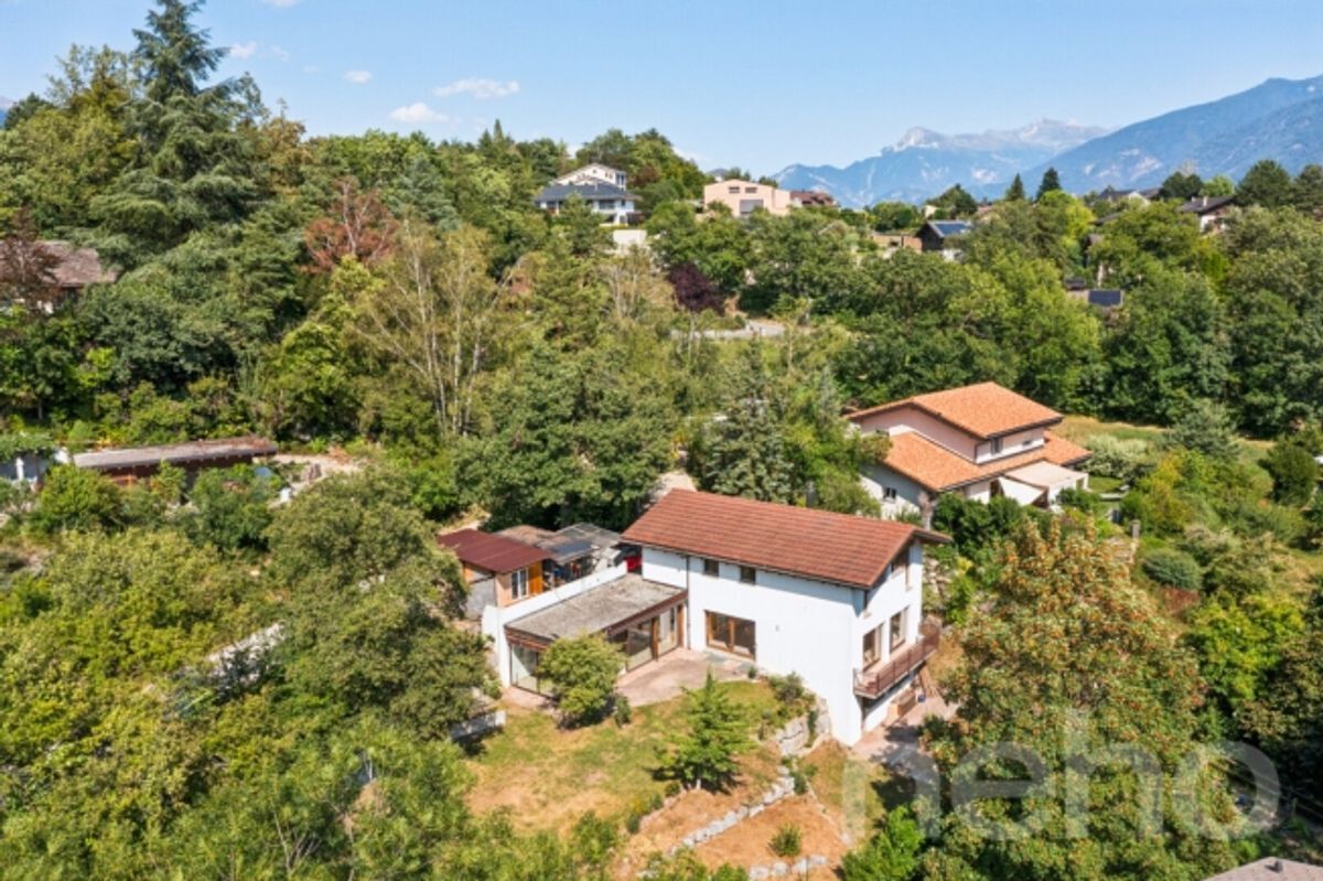 Prächtige Familienvilla in Grimisuat - 1