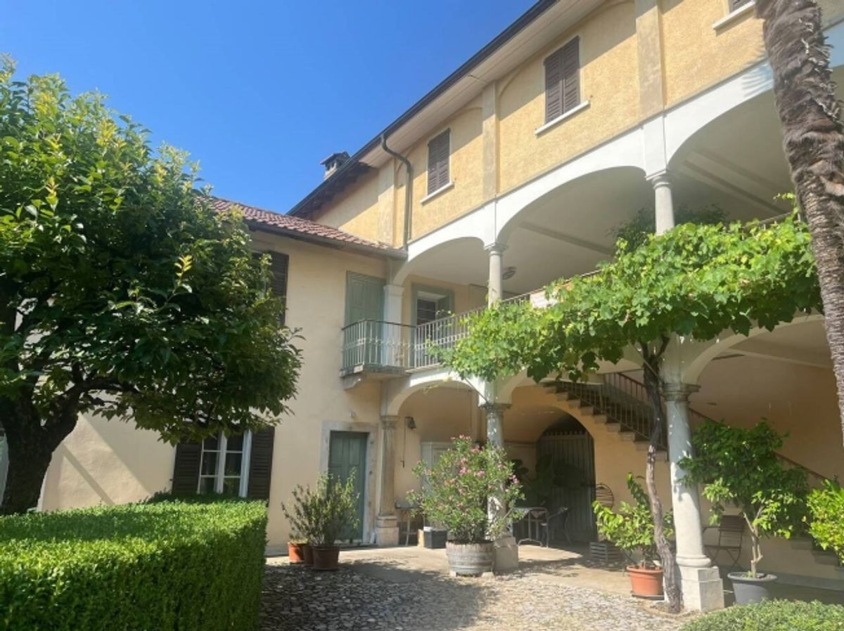 FASZINIERENDES HAUS IM HOF - 0