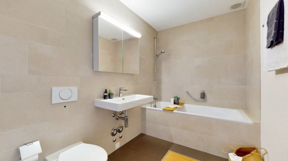 Moderne 3.5-Zimmerwohnung am Bahnhof in Lyss - 0