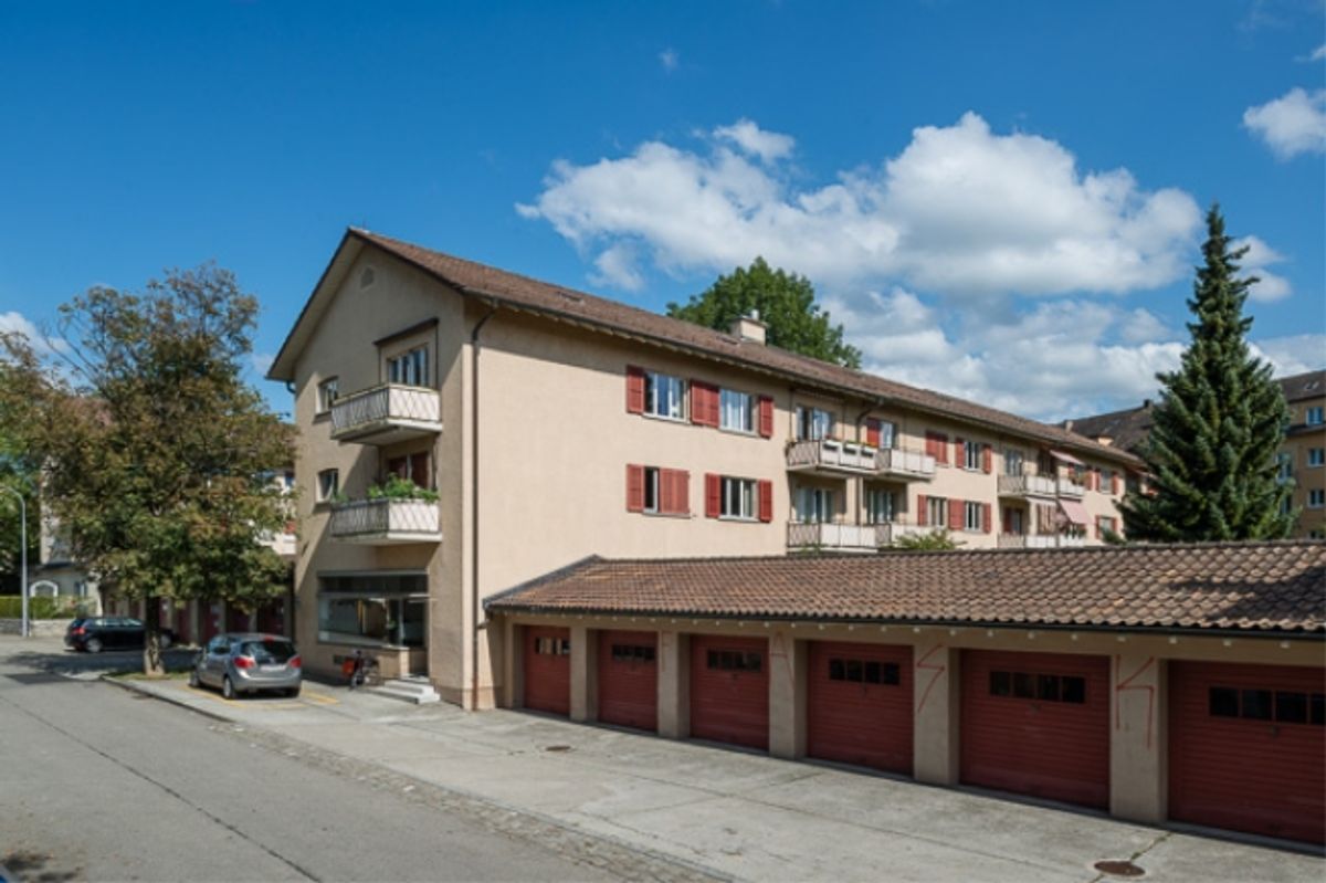 Moderne und helle Wohnung an zentraler Lage - 0