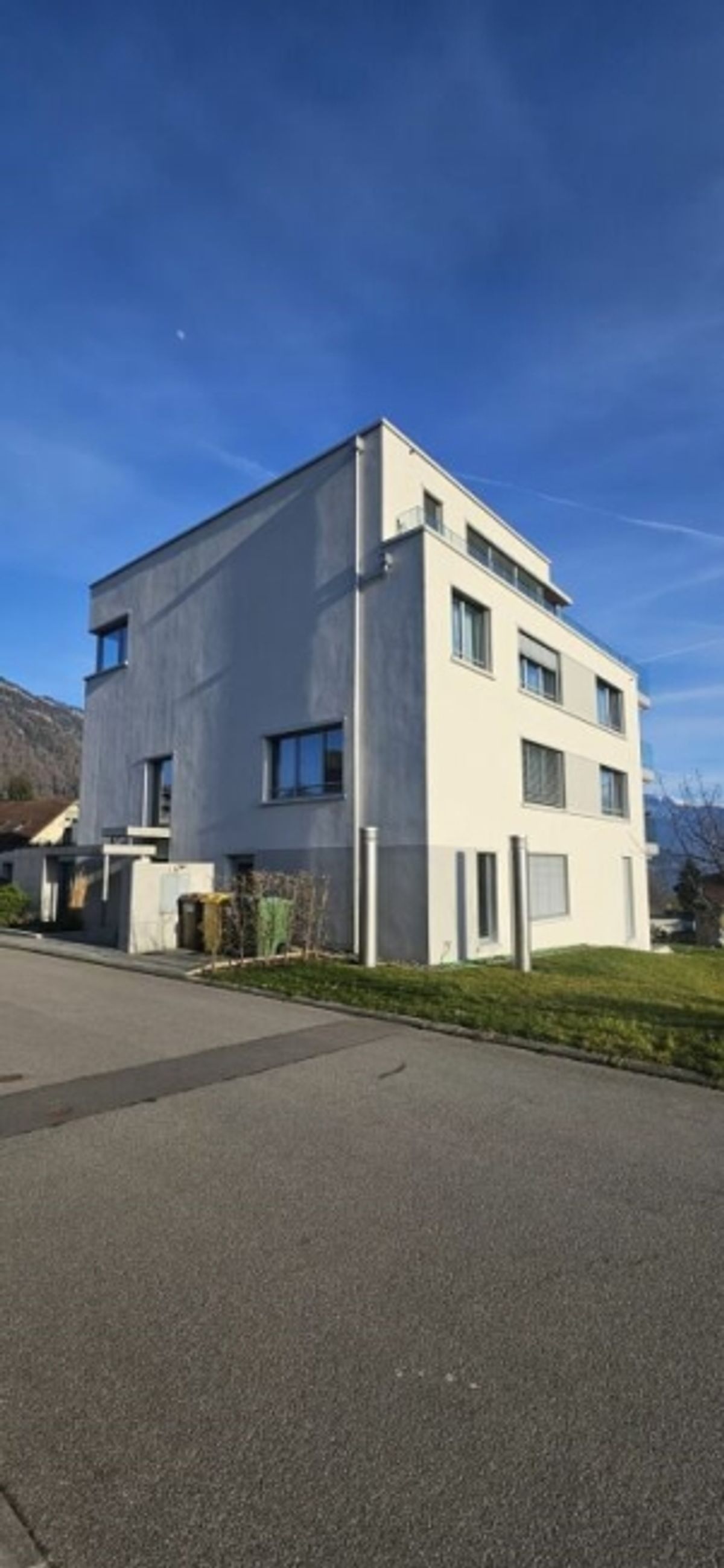 Wohnen mit malerischer Aussicht - 0