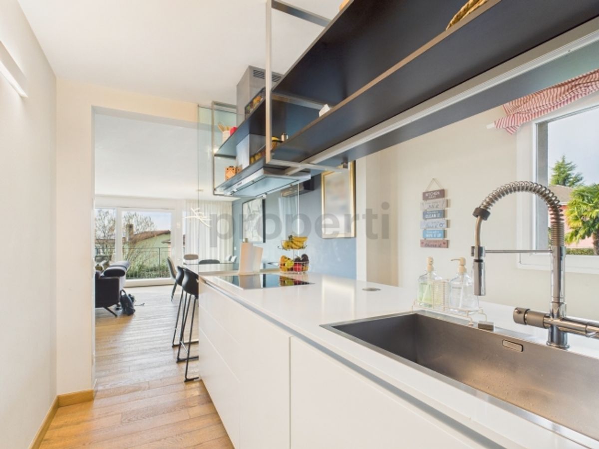 Elegante appartamento 4.5 locali con parcheggio privato, Balerna - 5