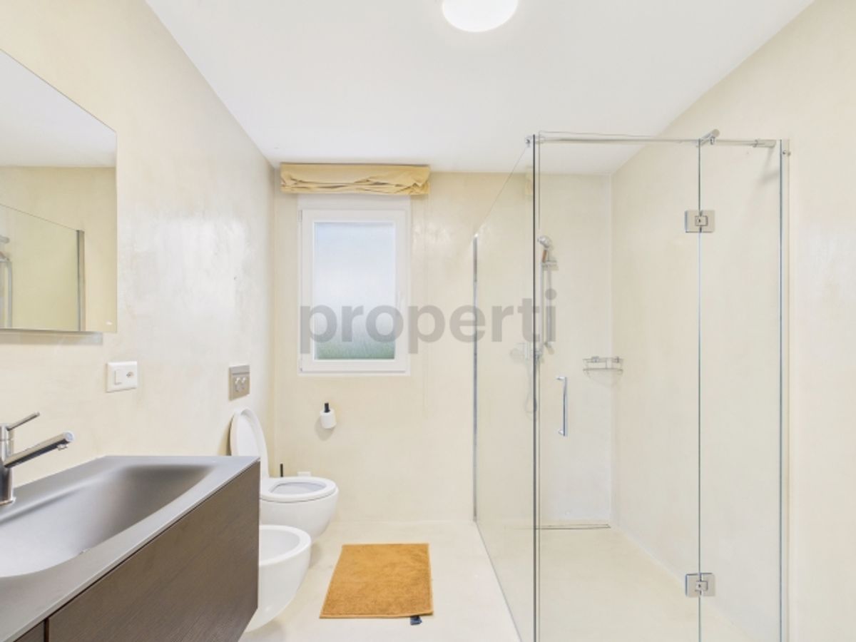 Elegante appartamento 4.5 locali con parcheggio privato, Balerna - 9
