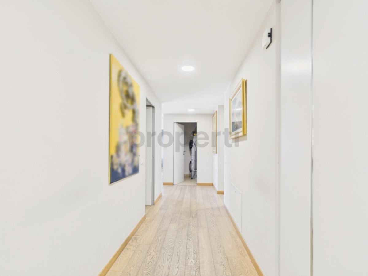 Elegante appartamento 4.5 locali con parcheggio privato, Balerna - 11