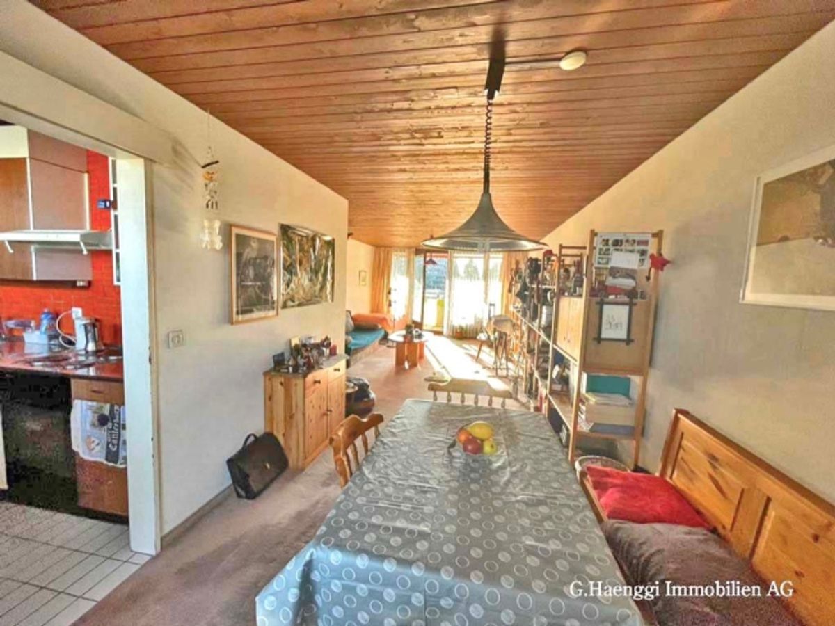 Helle 3 12 Zimmer-Wohnung mit zwei grossen Balkonen - 7