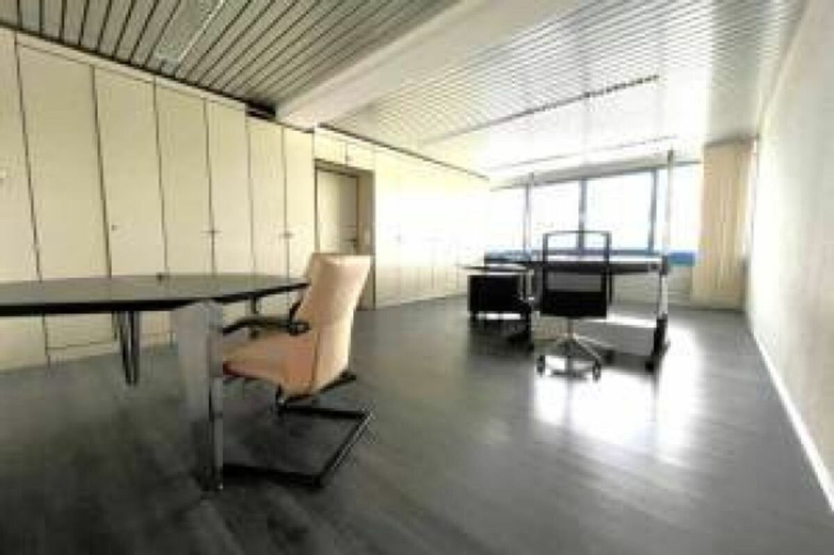 Verwaltung/Büro 1 Zimmer in Ried b. Kerzers - 4