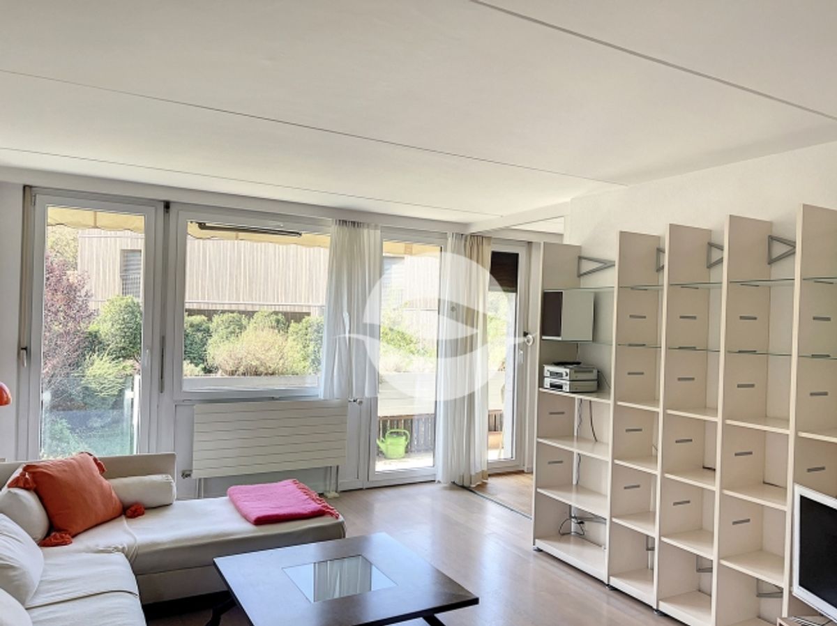 Bernex – Wunderschöne 5-Zimmer-Wohnung mit Balkonen - 2