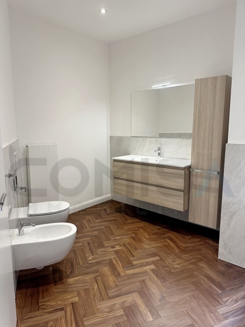LUGANO ZENTRUM
Elegante 10,5-Zimmer-Wohnung mit Garten - 6