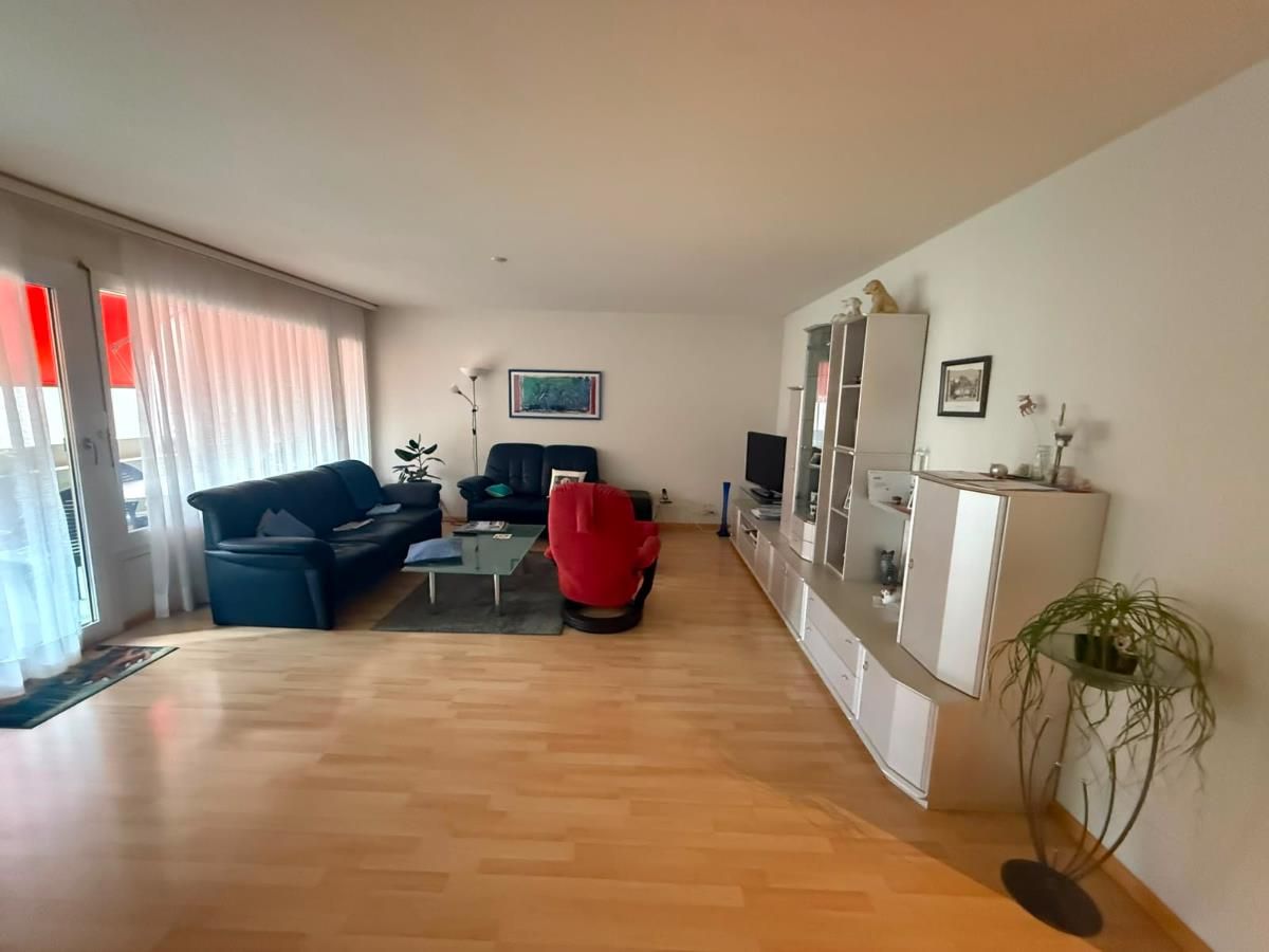 3.5 Zimmer Wohnung - 0