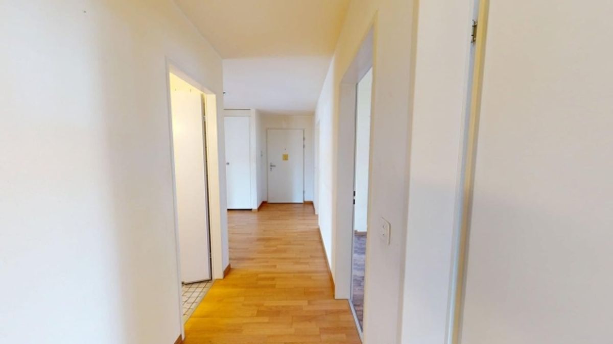 Gemütliche 4-Zimmer-Wohnung in Zürich-Altstetten (Befristung bis 30.09.2027) - 3