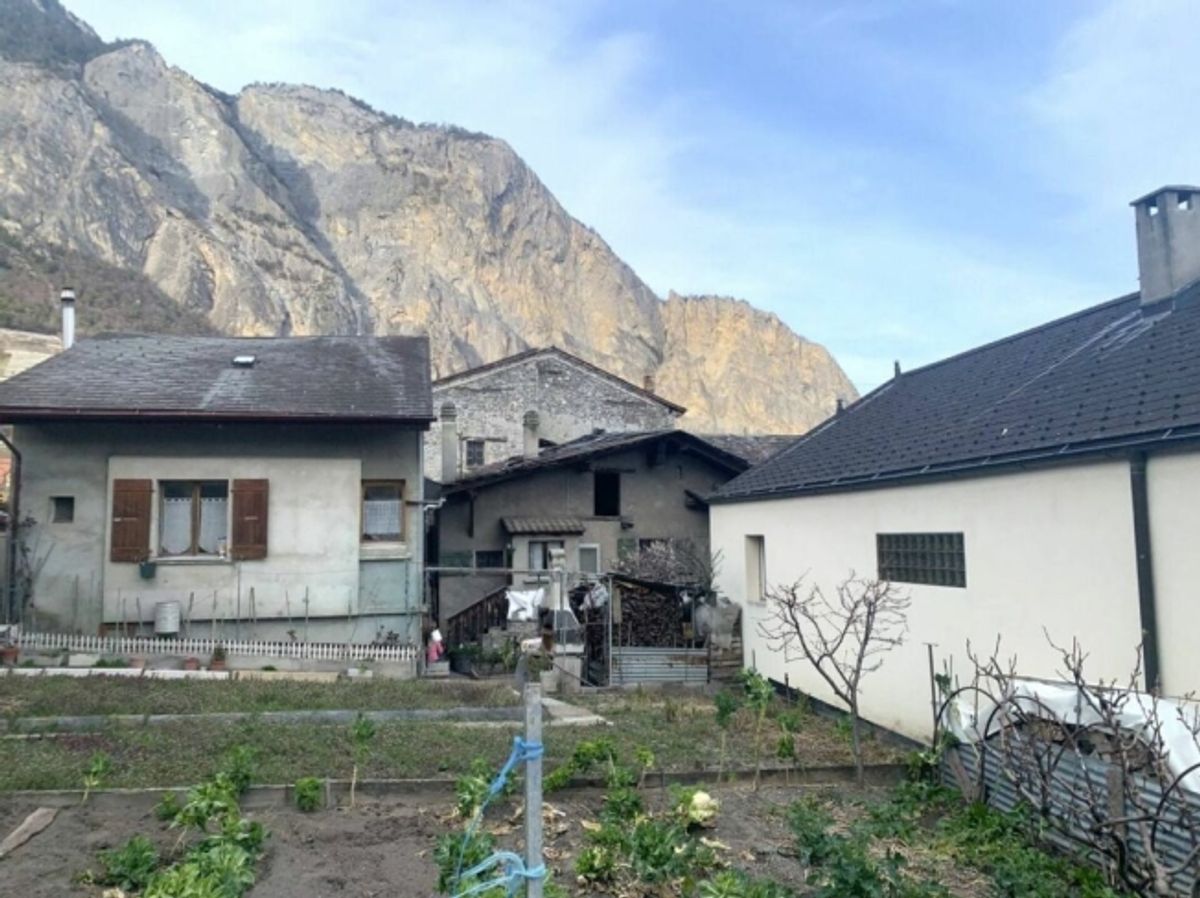 5.5-Zimmer Maison de village in Chamoson - 1