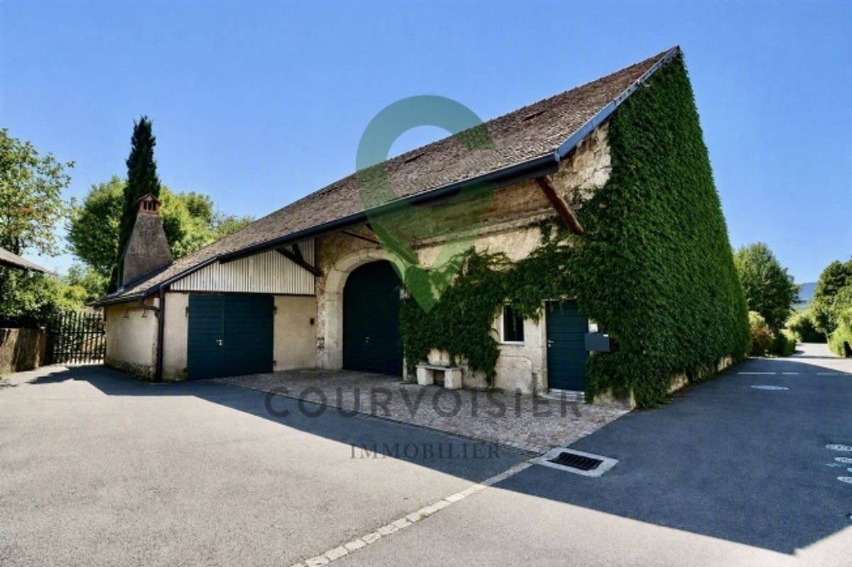 Charaktervolles Haus mit 2 Wohnungen und grossem Erweiterungspotenzial - 0